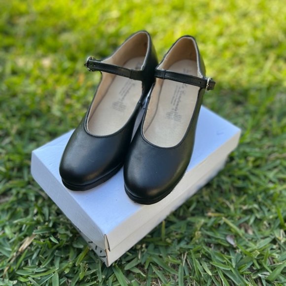 BLACK MEXICAN FOLKLORICO LEATHER SHOES FOR WOMEN WITH EXTRA CUSHION - Picture 3 of 6